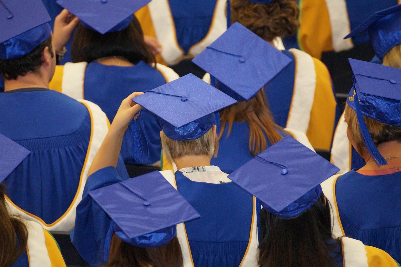 Top 6 Reasons to Consider Completing Your High School Diploma